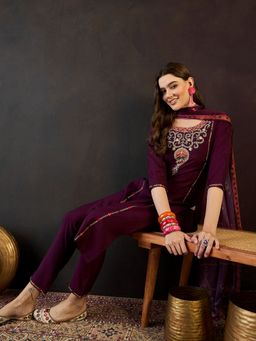 KVS FAB - Purple Women Embroidered Silk Blend Kurta with Pant and Dupatta
