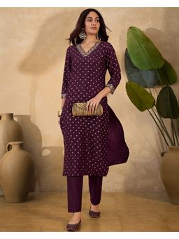 KVS FAB - Women Silk Blend Floral Wine Kurta with Pant
