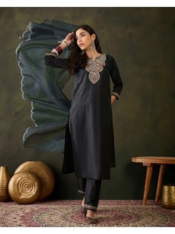 KVS FAB - Women Chanderi Embroidered Black Kurta with Pant and Dupatta