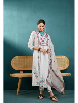 KVS FAB - Women Silk Blended Embroidered Off White Kurta with Pant and Dupatta