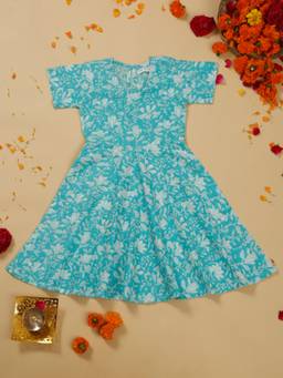 SAKA DESIGNS - Girls Blue Cotton Printed Kurta for Effortless Style