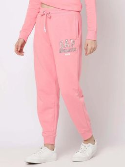 GAP - Women's Logo Printed Regular-Fit Mid Joggers Trousers - Pink
