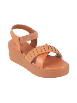 Walkway - Women Tan Sandals