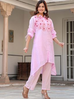 Label Madhuri Thakkar - Pink Embroidered Collar Neck Kurta With Pant