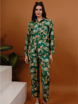 Slumber Jill - Green Mystic Paisley Collared Style Pocket Shirt with Pyjama (Set of 2)