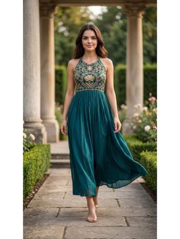 WOOMN - Green Crepe Embroidered Floral Motif Co-Ord Set