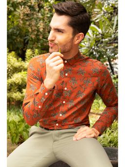 Simon Carter - Red Shirt