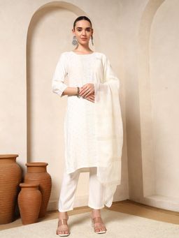 Nehamta - Women White Cotton Kurta with Pant and Dupatta