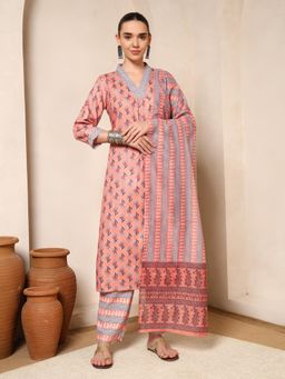 Nehamta - Women Peach Cotton Rayon Kurta with Pant and Dupatta
