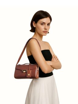 Hidesign - Alps 02 Genuine Leather Women Tan Handbag (M)