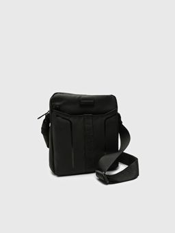 CARPISA ITALIA - Men Urban Black Crossbody Sling Bag (S)