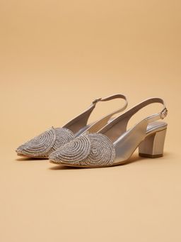 ERIDANI - Zohra Embellished Silver Pumps