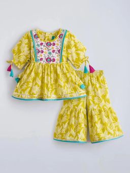 Hopscotch - Floral Embroidered Tassel Kurta and Sharara