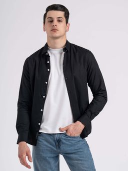 Red Tape - Men Black Solid Casual Shirt