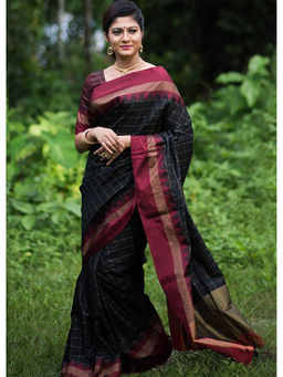 Anjaneya Sarees - Black & Red Woven Designer Banarasi Silk Kanjivaram Saree with Unstitched Blouse