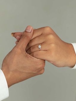 Mia by Tanishq - Twisted Romance Gold and Diamond Finger Ring