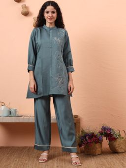 Yufta - Women Blue Silk Embroidered Mandarin Neck Co-Ord (Set of 2)
