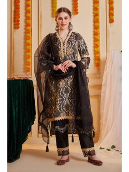 Heeposh - Black Floral Embroidered Kurta with Pant and Dupatta (Set of 3)