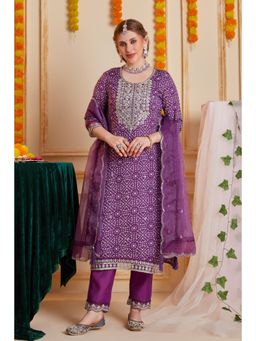 Heeposh - Purple Embroidered Kurta with Pant and Dupatta (Set of 3)