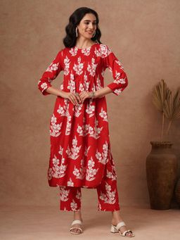 FASHOR - Red Floral Printed Kurta and Pant (Set of 2)