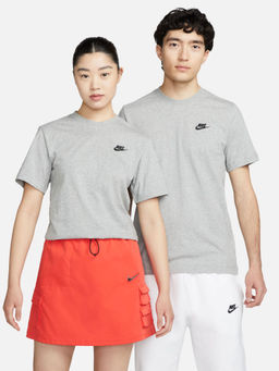 Nike - Sportswear Club Men Grey T-Shirt