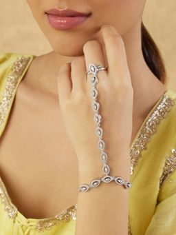 Indinoor - Classic Zircon Silver Haath Phool