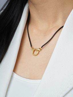 SWASHAA - Vangie Eternal Ring Amulate Box Chain Necklace
