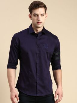 SHOWOFFFF - Men Spread Collar Purple Slim Fit Solid Shirt