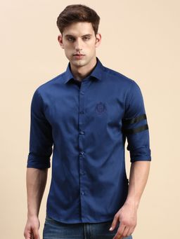 SHOWOFF - Men Spread Collar Blue Slim Fit Solid Shirt