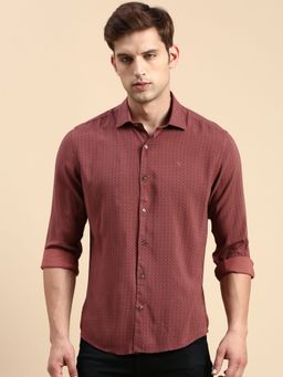 SHOWOFFFF - Men Spread Collar Peach Slim Fit Printed Shirt