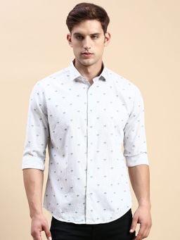 SHOWOFFFF - Men Spread Collar Off White Slim Fit Striped Shirt