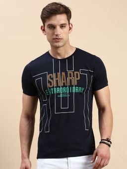 SHOWOFFFF - Men Round Neck Short Sleeves Typography Navy Blue Slim Fit T-Shirt