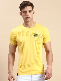 SHOWOFFFF - Men Round Neck Short Sleeves Typography Yellow Slim Fit T-Shirt