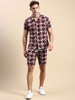 SHOWOFFFF - Men Short Sleeves Printed Burgundy Co-Ords (Set of 2)