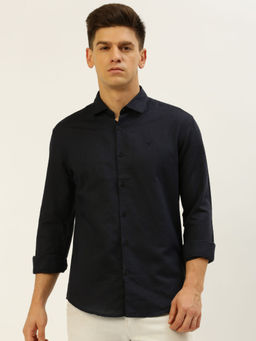 SHOWOFF - Men Spread Collar Solid Navy Blue Slim Fit Shirt