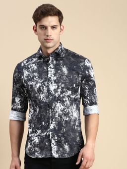 SHOWOFFFF - Men Spread Collar Black Slim Fit Printed Shirt
