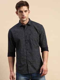 SHOWOFFFF - Men Spread Collar Printed Black Slim Fit Shirt