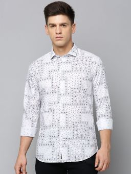 SHOWOFFFF - Men Spread Collar Printed White Slim Fit Shirt