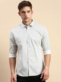 SHOWOFFFF - Men Spread Collar Printed Off White Slim Fit Shirt
