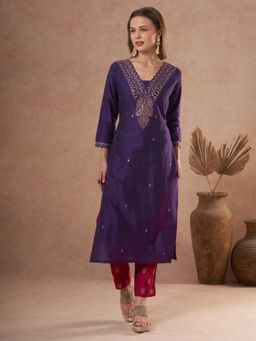 FASHOR - Solid Zari and Sequin Embroidered Straight Fit Kurta - Purple