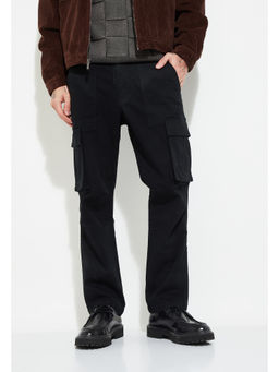 max - Black Men Solid Relaxed Fit Cargo Pant
