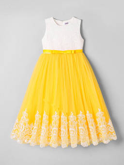 Hopscotch - Floral Lace Bow Applique Gown