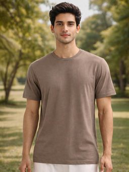 Nobero - Beige Solid Regular Fit T-shirt