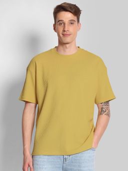 Bene Kleed - Mustard Solid Oversized Fit T-shirt