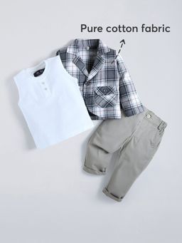 Hopscotch - Black Checkered Cotton Pant With Jacket & Shirt