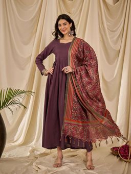InWeave - Dusty Mauve Sweetheart Dress with Dupatta (Set of 2)