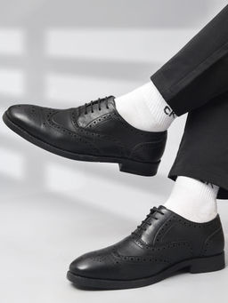 CLOG LONDON - Men Black Brogues