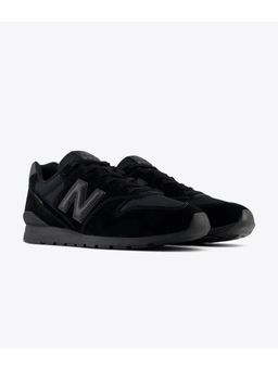 New Balance - Men Black Sneakers