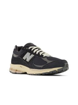New Balance - Men Black Sneakers