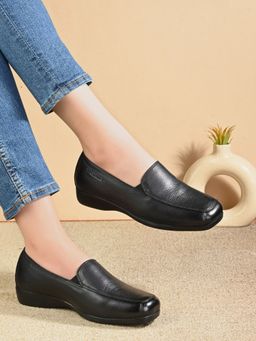 Valentino - Women Black Premium Loafers